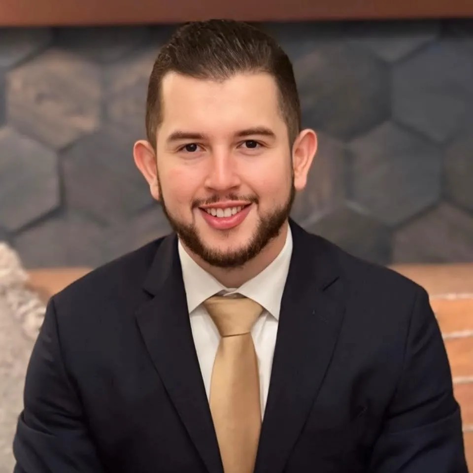 MARTIN MOJICA - Senior Loan Officer